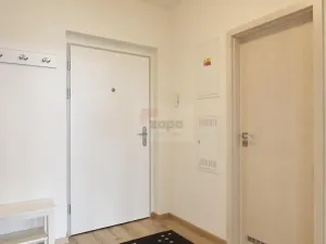 Pronájem bytu 2+kk, Praha - Kbely, Sedlářova, 57 m2