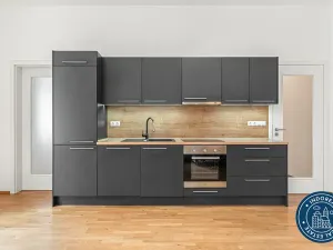 Pronájem bytu 3+kk, Praha - Žižkov, Baranova, 72 m2