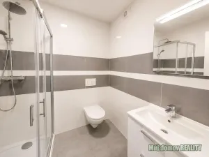 Pronájem bytu 2+1, Praha - Libeň, Vacínova, 43 m2