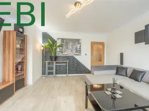 Prodej bytu 3+1, Červený Újezd, U Okálu, 82 m2