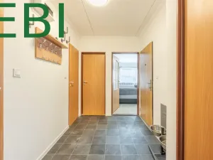 Prodej bytu 3+1, Červený Újezd, U Okálu, 82 m2
