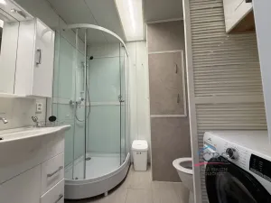 Pronájem bytu 2+kk, Praha - Prosek, Lovosická, 49 m2
