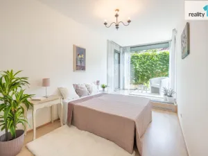 Prodej bytu 2+kk, Praha - Smíchov, Švédská, 56 m2