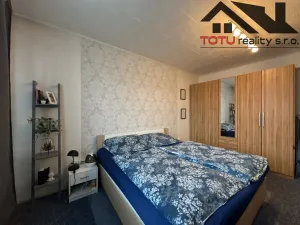 Pronájem bytu 3+1, Jaroměř, Na Studánkách, 72 m2