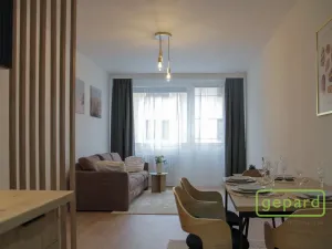 Prodej bytu 2+kk, Praha, Královická, 47 m2