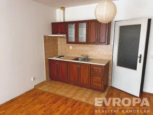Pronájem bytu 1+kk, Liberec - Liberec II-Nové Město, Chrastavská, 36 m2