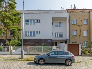 Prodej atypického bytu, Praha - Smíchov, U Šalamounky, 100 m2