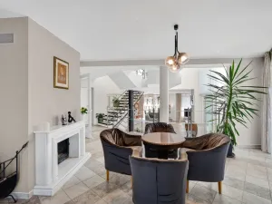 Prodej rodinného domu, Kladno, Ve Strnadovně, 228 m2