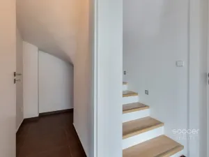 Pronájem rodinného domu, Praha - Horní Počernice, U Zimoviště, 137 m2