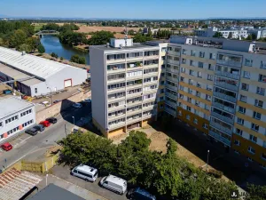 Prodej bytu 1+kk, Hradec Králové, Říční, 28 m2