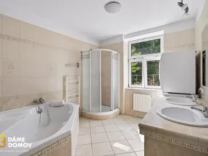 Prodej rodinného domu, Březnice, 225 m2
