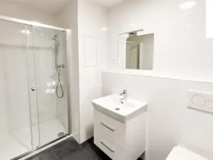 Pronájem bytu 1+kk, Hradec Králové - Nový Hradec Králové, Pod Zámečkem, 28 m2