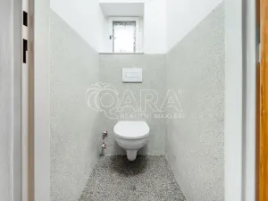Pronájem rodinného domu, Slaný, Arbesova, 145 m2