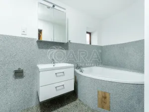 Pronájem rodinného domu, Slaný, Arbesova, 145 m2