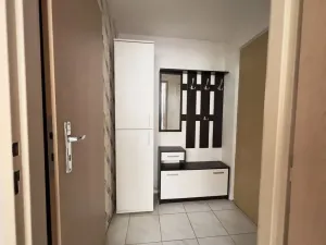 Pronájem bytu 2+kk, Praha - Bohnice, Poznaňská, 48 m2