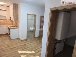 Pronájem bytu 3+kk, Straky, 75 m2