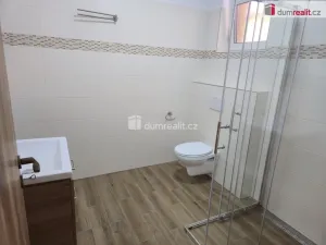 Pronájem bytu 3+kk, Straky, 75 m2