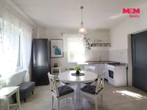 Prodej rodinného domu, Peruc - Telce, Polní, 180 m2