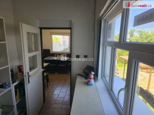 Prodej obchodního prostoru, Kolín - Kolín II, Pražská, 92 m2