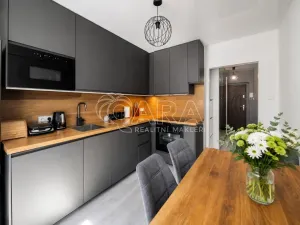 Prodej bytu 2+1, Praha - Libeň, Na Rokytce, 56 m2