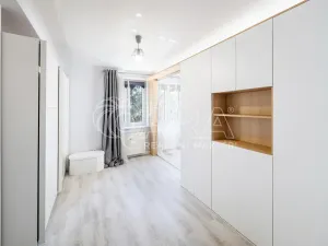 Prodej bytu 2+1, Praha - Libeň, Na Rokytce, 56 m2