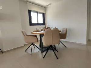 Prodej bytu 4+kk, San Miguel de Salinas, Alicante, Španělsko, 141 m2