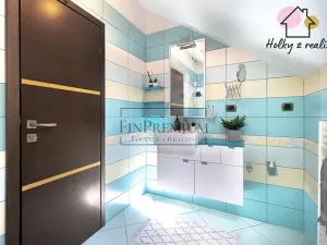 Prodej rodinného domu, Praha - Šeberov, Karfíkova, 354 m2