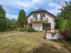 Prodej rodinného domu, Praha - Šeberov, Karfíkova, 354 m2
