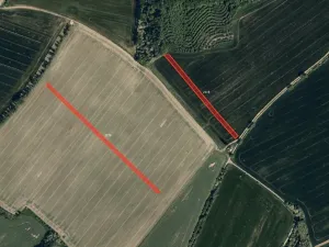 Prodej pole, Uherské Hradiště, 15627 m2