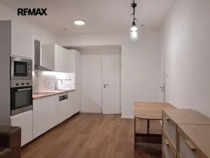 Prodej bytu 3+kk, Praha - Dejvice, Koulova, 60 m2