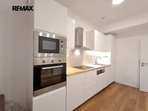 Prodej bytu 3+kk, Praha - Dejvice, Koulova, 60 m2