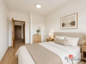 Prodej bytu 2+kk, Praha - Břevnov, Ve Střešovičkách, 44 m2