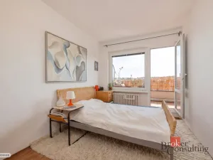 Prodej bytu 2+kk, Praha - Břevnov, Ve Střešovičkách, 44 m2