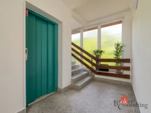 Prodej bytu 2+kk, Praha - Břevnov, Ve Střešovičkách, 44 m2