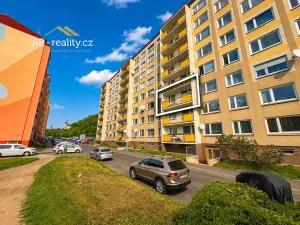 Prodej bytu 3+1, Teplice, Pražská, 69 m2