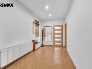 Prodej vícegeneračního domu, Klamoš, 570 m2