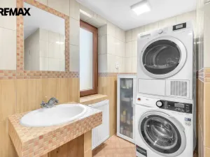 Prodej vícegeneračního domu, Klamoš, 570 m2