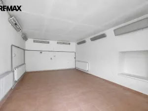 Prodej vícegeneračního domu, Klamoš, 570 m2