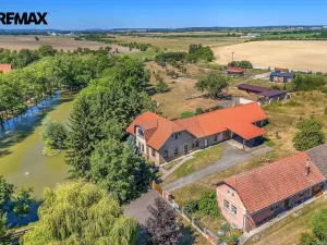Prodej vícegeneračního domu, Klamoš, 570 m2