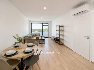 Pronájem bytu 2+kk, Znojmo, Kotkova, 78 m2