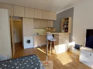 Pronájem bytu 1+kk, Valašské Meziříčí, Vsetínská, 24 m2
