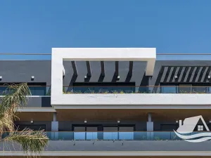Prodej bytu 4+kk, Torrevieja, Španělsko, 176 m2