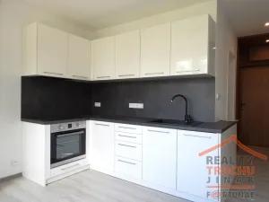 Pronájem bytu 1+1, Hradec Králové, Pod Zámečkem, 38 m2