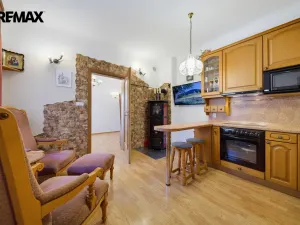 Prodej bytu 1+1, Karlovy Vary, I. P. Pavlova, 37 m2