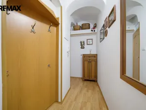 Prodej bytu 1+1, Karlovy Vary, I. P. Pavlova, 37 m2