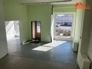Pronájem obchodního prostoru, Červený Kostelec, náměstí T. G. Masaryka, 78 m2