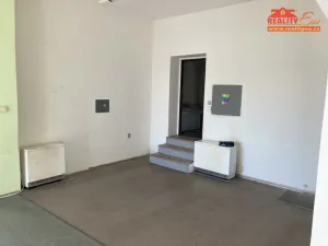 Pronájem obchodního prostoru, Červený Kostelec, náměstí T. G. Masaryka, 78 m2