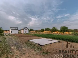 Prodej pozemku pro bydlení, Znojmo, 1369 m2