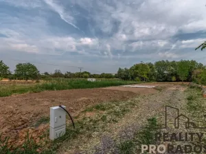 Prodej pozemku pro bydlení, Znojmo, 1369 m2