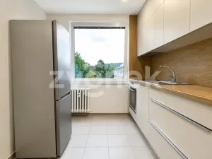 Pronájem bytu 2+1, Zlín, Družstevní, 48 m2